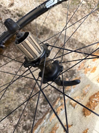 ENVE SES 3.4 Patin et Boyaux - ex équipe NTT - moyeux carbone / céramique ENVE - 2