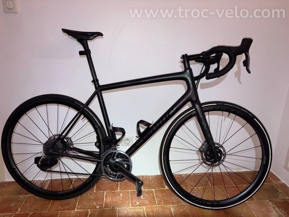S-Works Aethos 2025 – SRAM Red AXS – Roval Alpinist CLX II – Taille 58