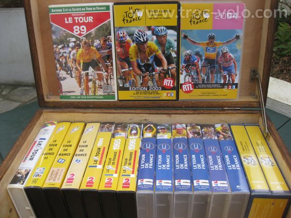 vintage livres et dvd vélos - 2