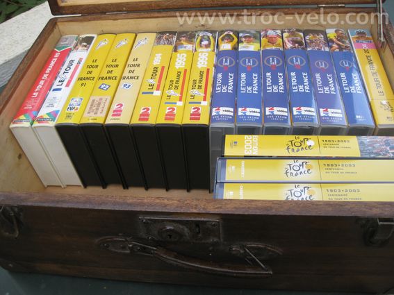 vintage livres et dvd vélos - 3
