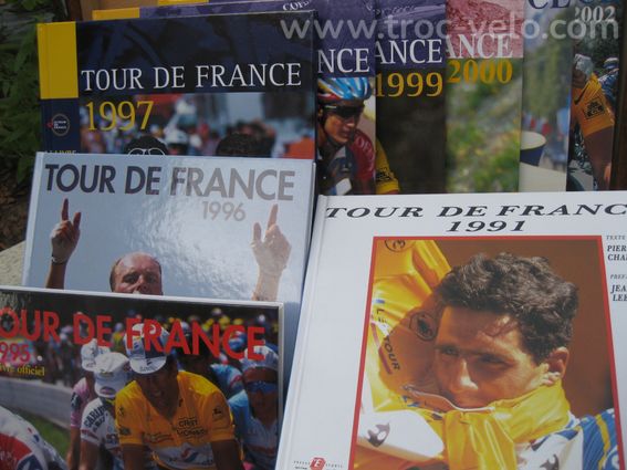 vintage livres et dvd vélos - 5
