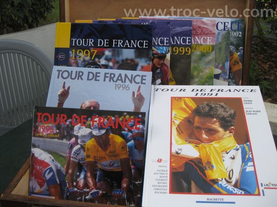 vintage livres et dvd vélos - 7