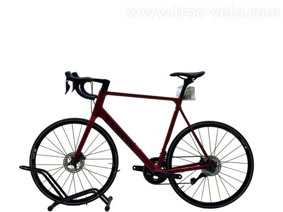 Canyon Ultimate CF SL 8 Disc Di2 Carbon Vélo de Route Shimano Ultegra 2022 - 2