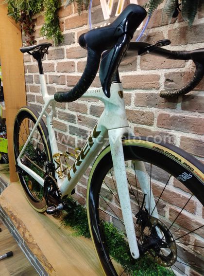 Trek Madone Gen 8 SLR9 upgrade - 9
