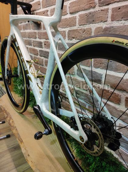 Trek Madone Gen 8 SLR9 upgrade - 15