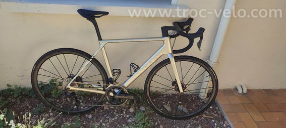 Canyon ultimate cfr disc aero  - 2