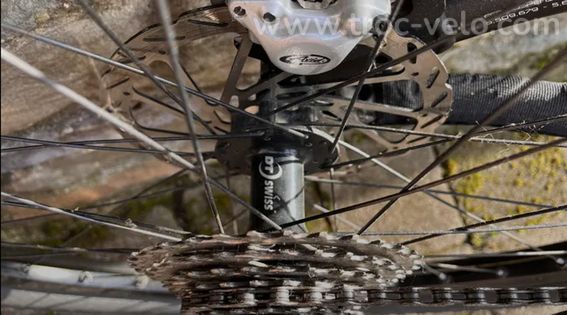 Specialized Stumpjumper FSR Pro Carbon en taille L - 7