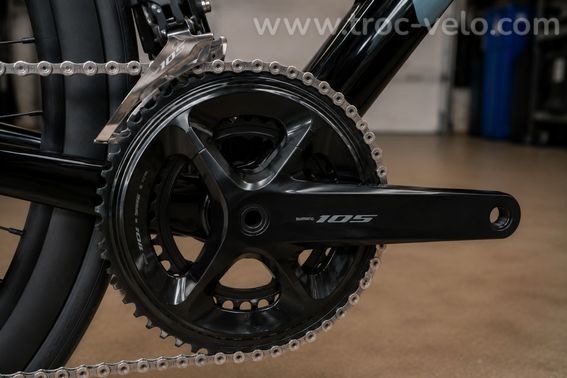 GIANT DEFY ADVANCED 0 CARBONE SHIMANO 105 Di2 FREINS À DISQUE - 6