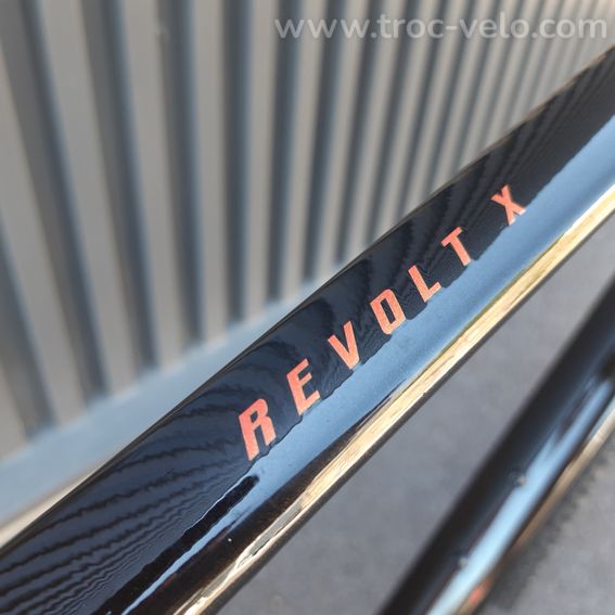 GRAVEL GIANT Revolt X 1 - 3