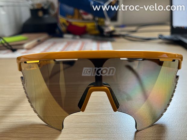 Lunettes soleil scicon - 1