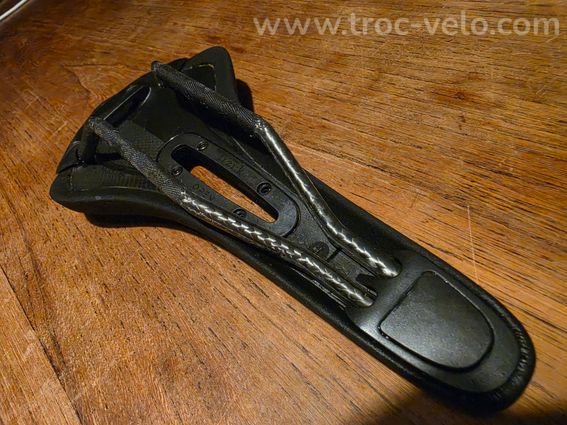 Selle FIZIK ARIONE:R1 - 4