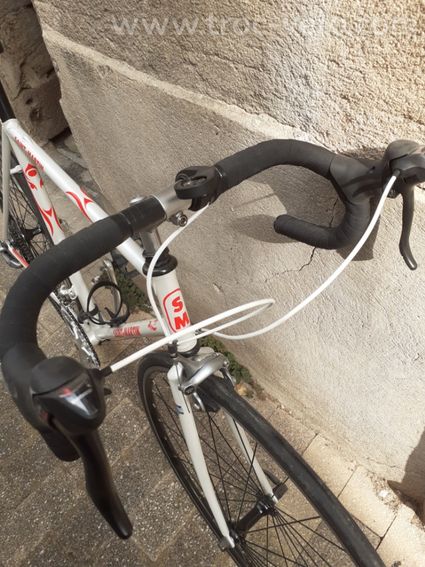 VENDS VELO ROUTE CADRE ARTISANAL - 3