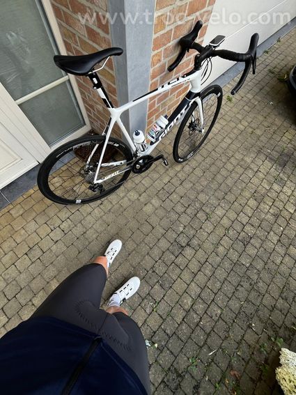 GIANT TCR Advanced SL (Taille L) – Freins à disques - 10