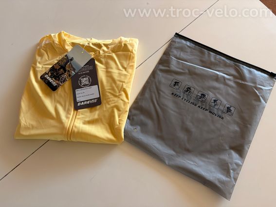 Maillot DAREVIE jaune "Une Pièce" neuf taille M - 4