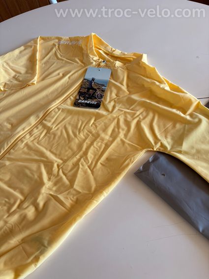 Maillot DAREVIE jaune "Une Pièce" neuf taille M - 6