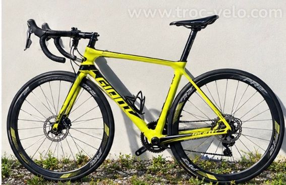 Vélo de route giant tcr andvanced
