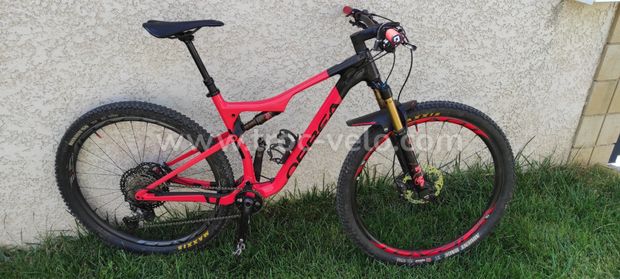 Orbea Oiz M10 TR 29 pouces VTT - 2021 - CARBONE - SHIMANO XT - Taille L - 2