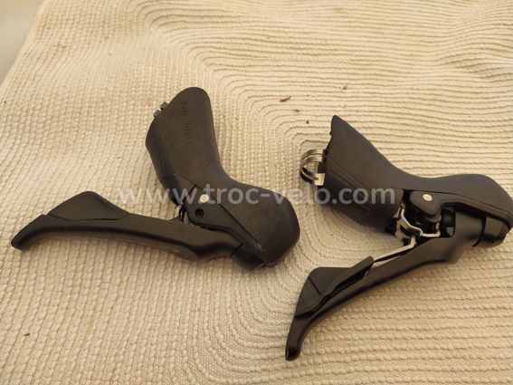 Paire de manettes leviers Shimano