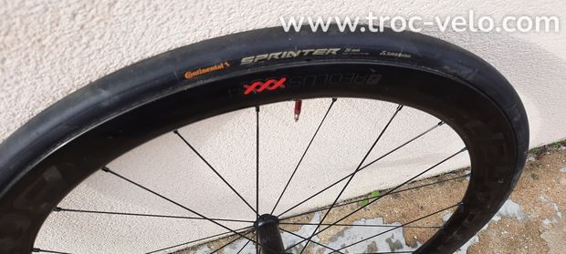 roue avant bontrager - 3