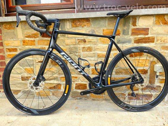 GIANT TCR ADVANCED PRO 1 Di2 – 2025 - roues carbone SLR - 4