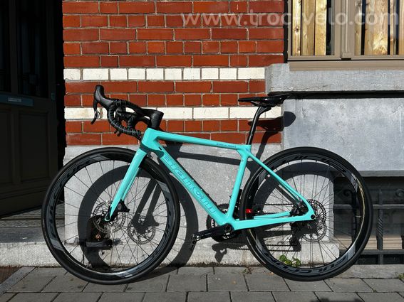 Bianchi Specialissima CV 2023 Campa Super record!! taille 47 RARE!!