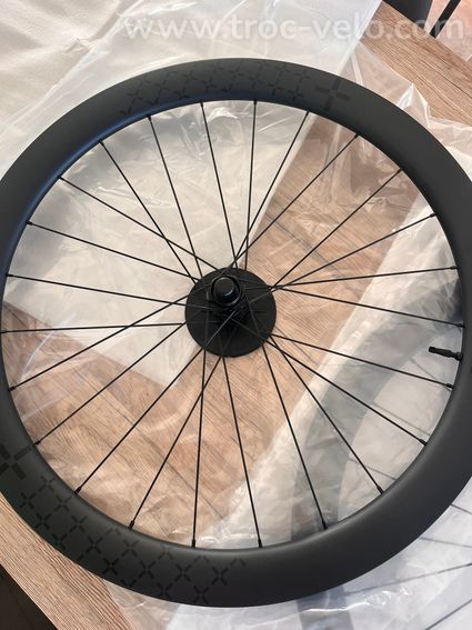 Roue Vélo Route 50mm - Carbone - 2