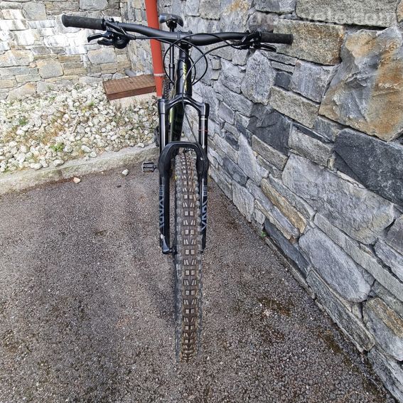 VTT Giant REIGN - 4