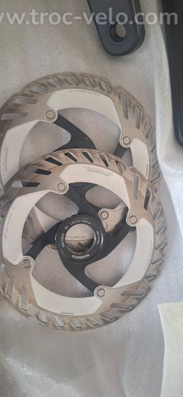 Paire de disque Shimano Ultegra - 3