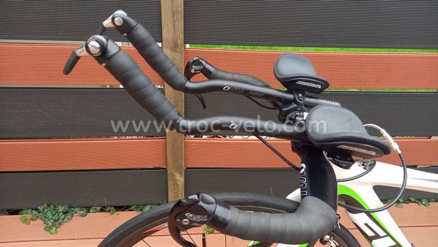 Vélo clm triathlon carbone Fujy quasi neuf révisé et garanti  - 3