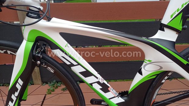 Vélo clm triathlon carbone Fujy quasi neuf révisé et garanti  - 5