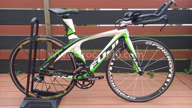 Vélo clm triathlon carbone Fujy quasi neuf révisé et garanti  - 7