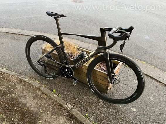 BMC Teammachine R01 (2025) - Taille 56 - Dura ace DI2 12v - 5