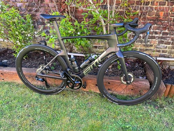 BMC Teammachine R01 (2025) - Taille 56 - Dura ace DI2 12v - 7