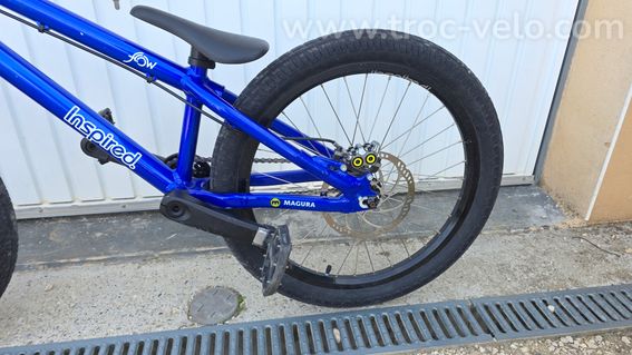VTT Street Trial Inspired Flow XP 22  - 4