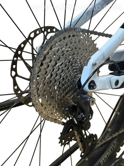 Cube Stereo Hybrid 120 Pro 750 29 pouces VTT électrique Shimano Deore 2024 - 15