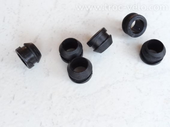 Réducteurs de valves Schraeder/Presta MAVIC caoutchouc x6pces - 6