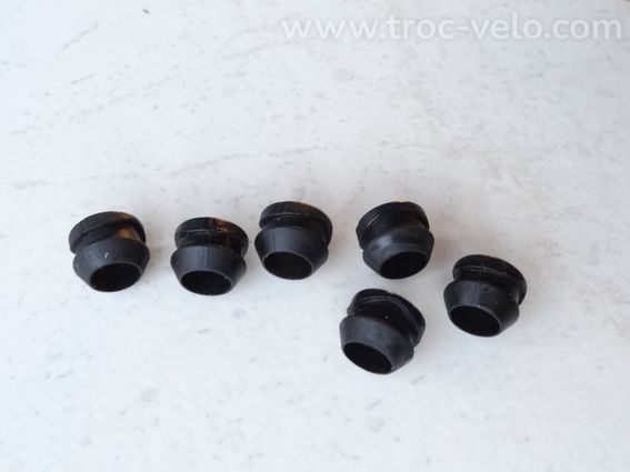 Réducteurs de valves Schraeder/Presta MAVIC caoutchouc x6pces - 11