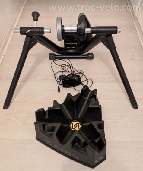 Home trainer connecté Saris M2 + Support de roue avant - 3