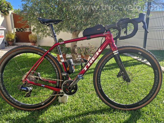 TREK checkpoint SL 7