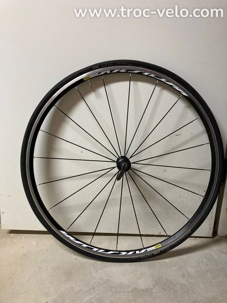 Roue avant mavic aksium  - 2