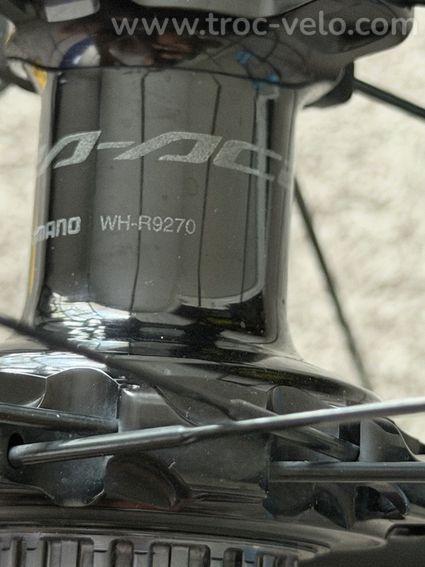 Roue arrière Shimano Dura-Ace WH-R9270 C50 en carbone avec frein à disque 700C - 5