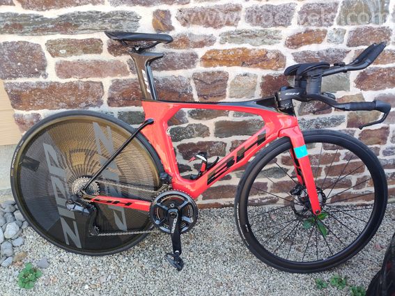 Vélo chrono bh aerolight - 2