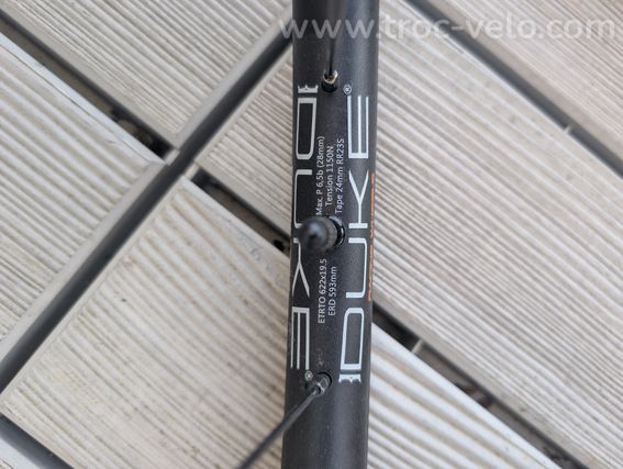 Roue Duke patin tubless 23 mm - 2