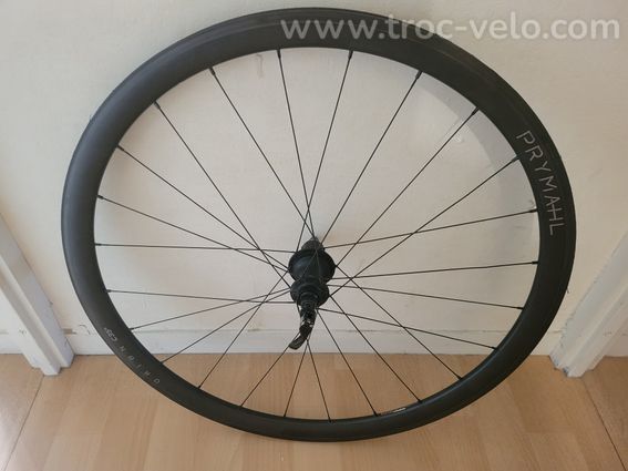 roue carbonne arrière PRYMAHL Orion C35 R patins