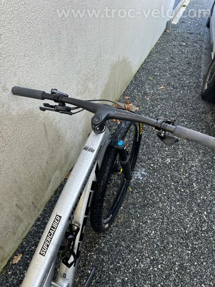 2025 Trek Supercaliber SLR 9.8 XT 2e gén. - 2