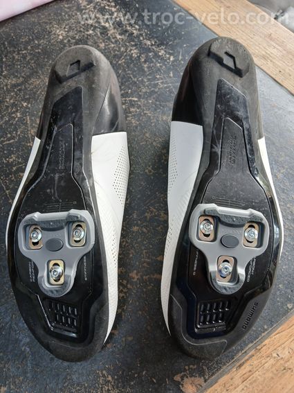 Chaussures route shimano RC502 blanches/noires. - 3