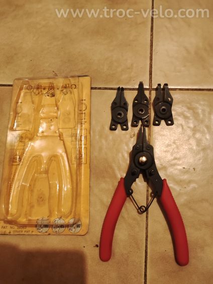 Pince serre clips  - 2