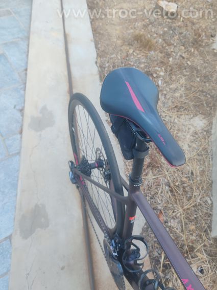 vélo femme Cube Axial taille 53 - 8