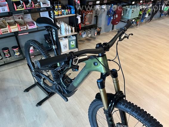 Specialized S-Works Turbo Levo Gen3 - 2