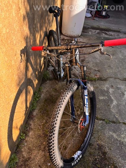 vtt sworks  flight attenant AXS t Type - 2